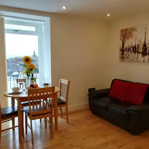 Apartment Modern, 1 Bedroom Apartment, Uplands,, Swansea